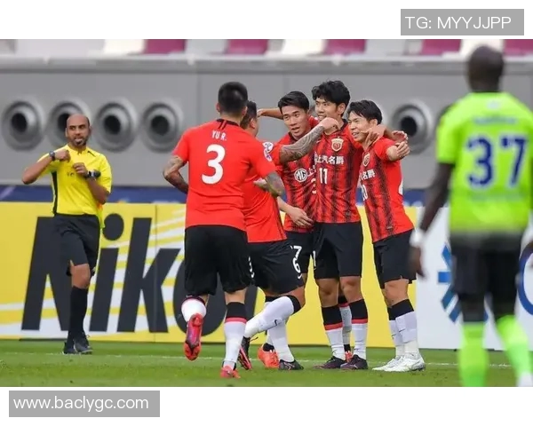 深圳足球队挑战赛点评:团队配合展现出色默契与战术执行力 深圳足球队挑战赛点评:团队配合展现出色默契与战术执行力